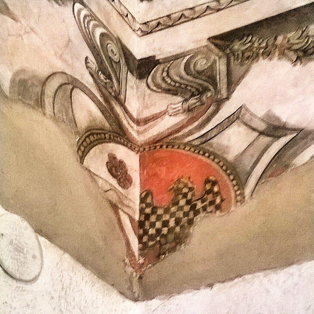 Fig. 1 - Stemma Orsini- Conti, Palazzo Orsini di Pitigliano, Sala D'armi